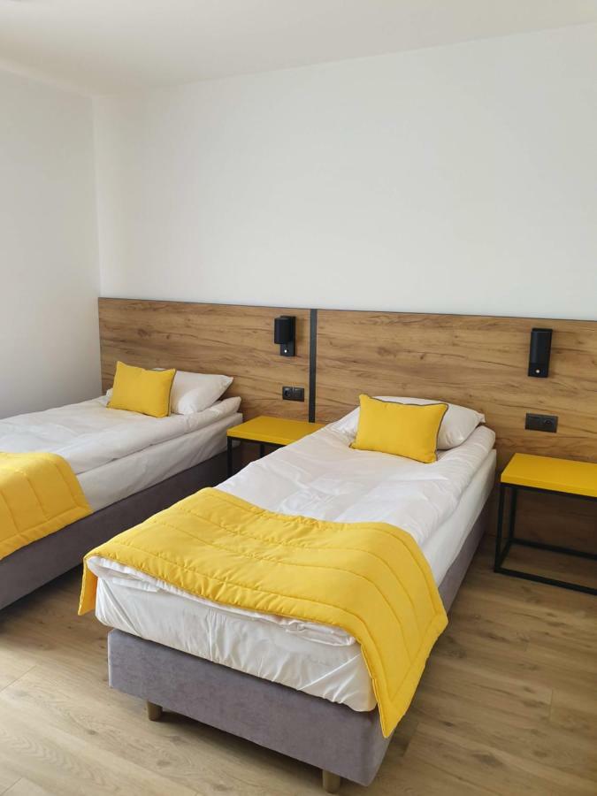Villa 17 Noclegi Плоцк Екстериор снимка